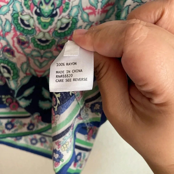 Artisan Ny abstract geometric pink green and blue pattern blouse size M - Picture 3 of 6